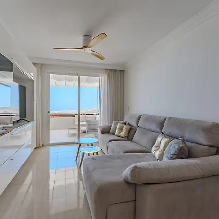 Sunset With 2 Bedrooms Apartament