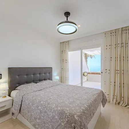 Апартаменты Sunset With 2 Bedrooms *